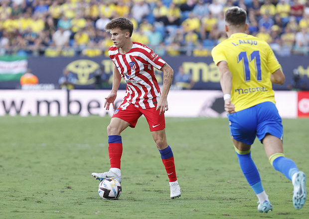 Pablo Barrios debuta con Simeone en Cádiz