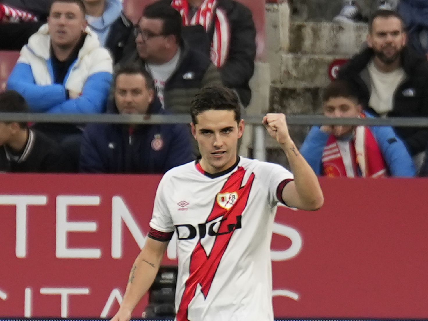 Camello vendido al Rayo Vallecano