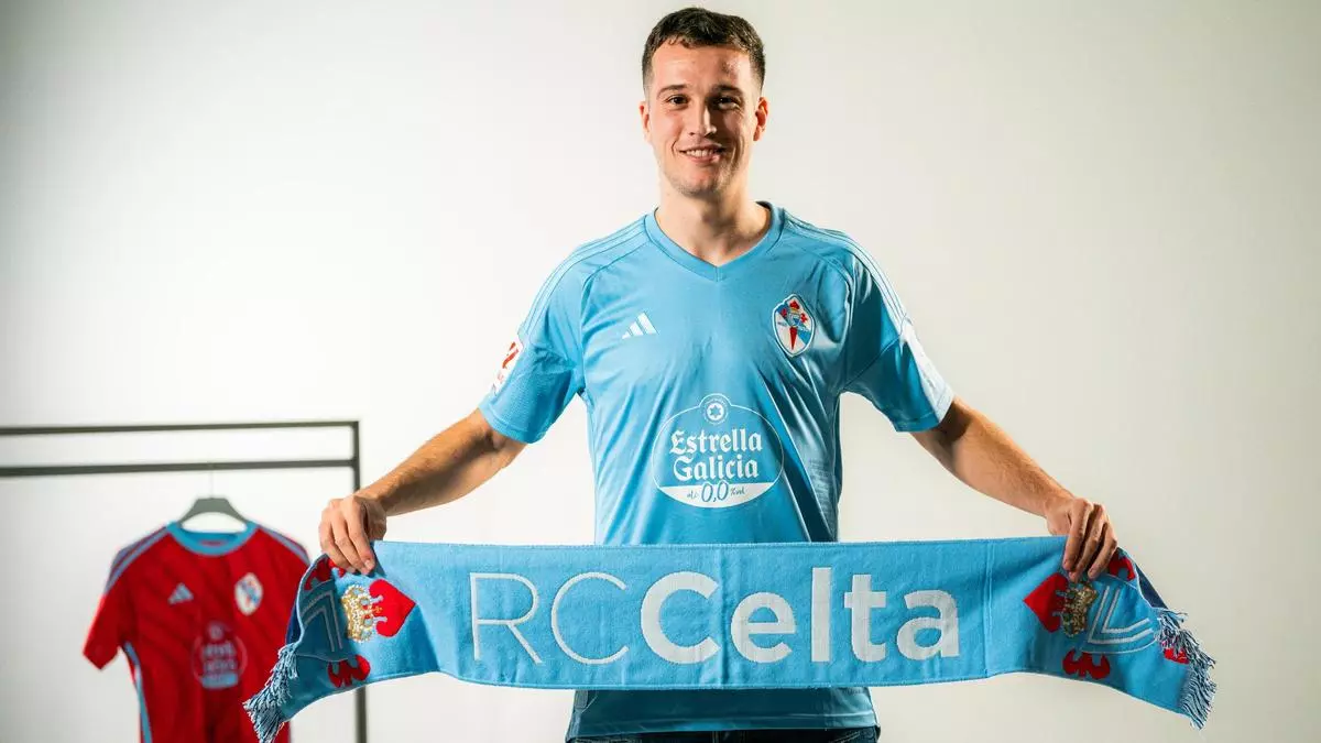 Manquillo vuelve a la Liga Española para reforzar el Celta